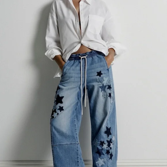 Pilcro Denim Star-Patterned Flare Jeans - Picture 1 of 8